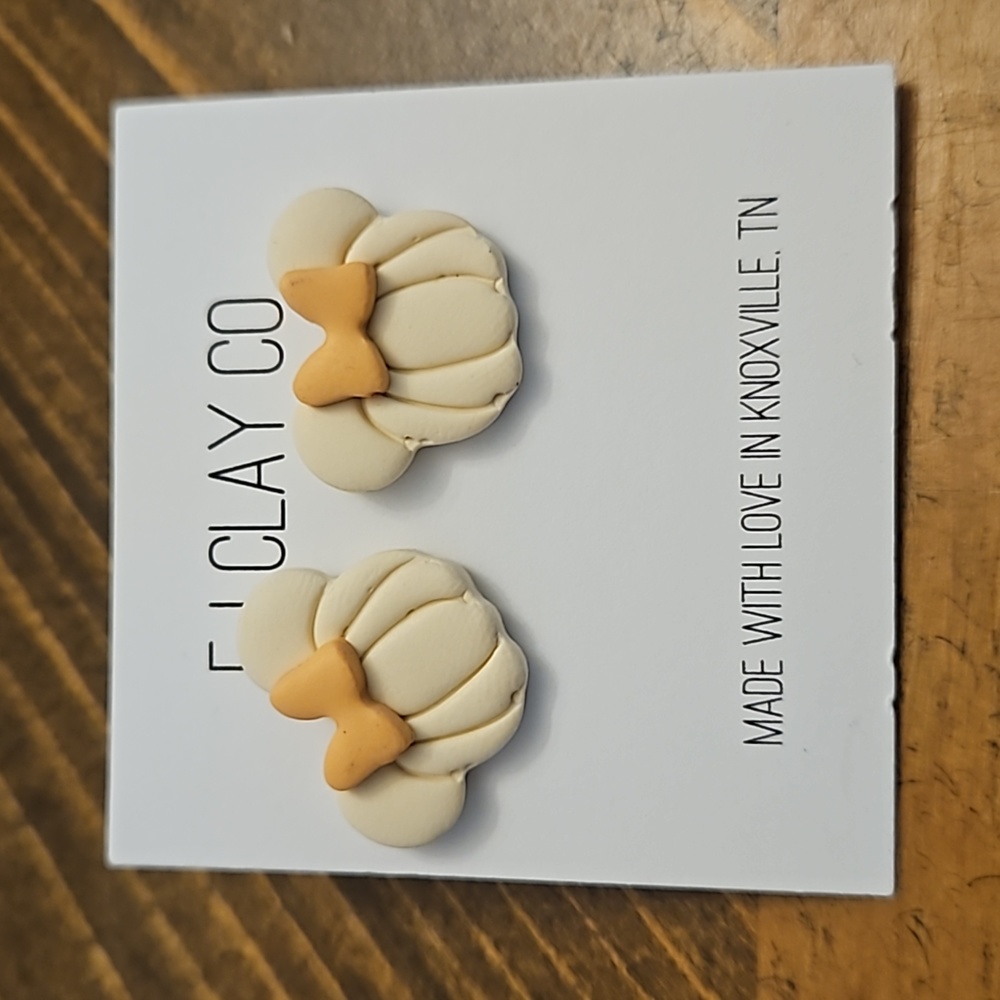 EJ CLAY Minnie Pumpkin Stud Earrings